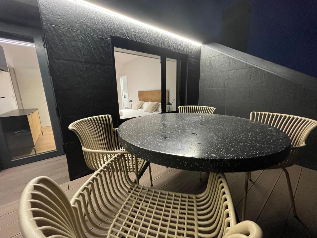Апартаменты Oktheway Areal Terrace Олейрос Экстерьер фото
