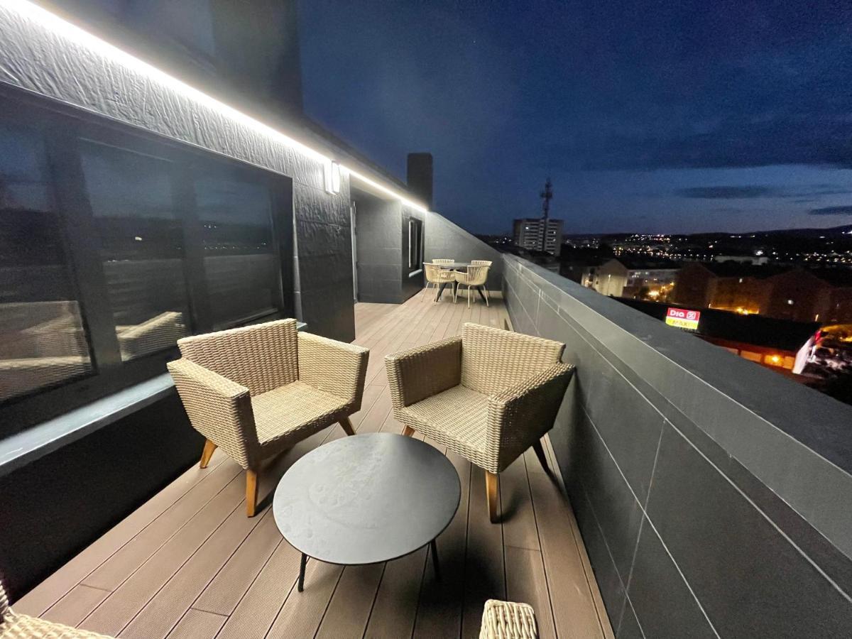 Апартаменты Oktheway Areal Terrace Олейрос Экстерьер фото