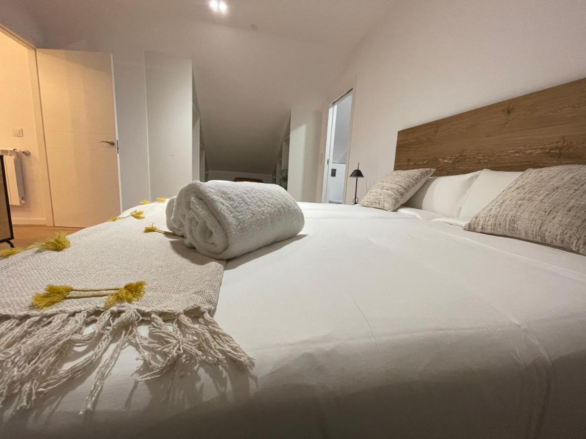 Апартаменты Oktheway Areal Terrace Олейрос Экстерьер фото